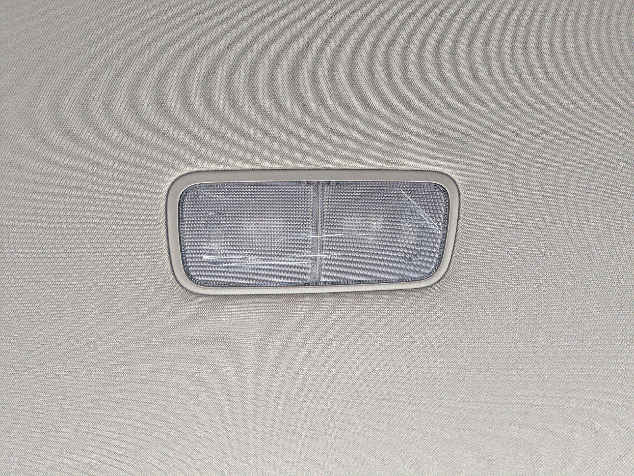 Kia Carnival Mpv Lxs - Thumbnail 16