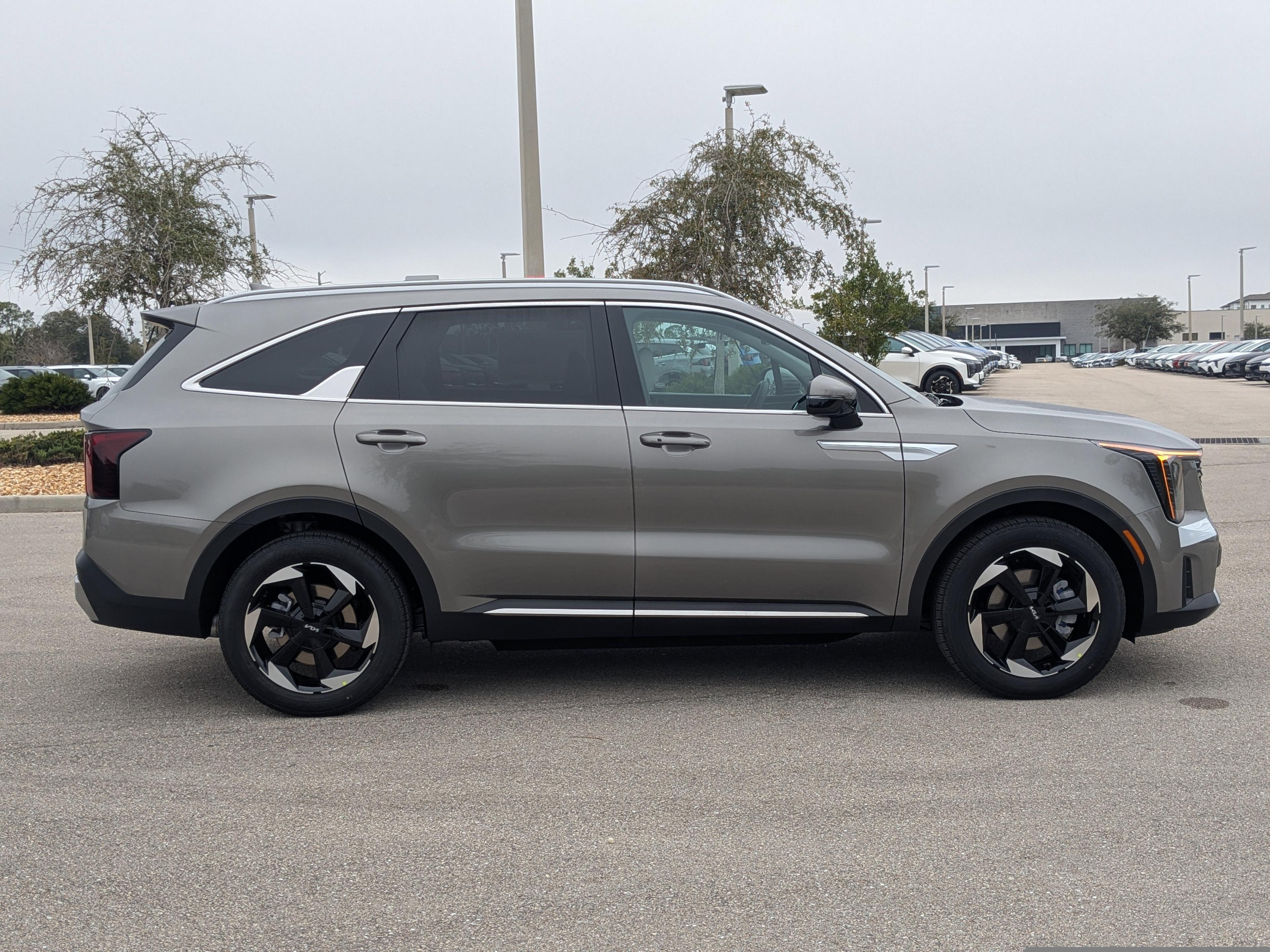 Kia Sorento Hybrid Ex - Thumbnail 5