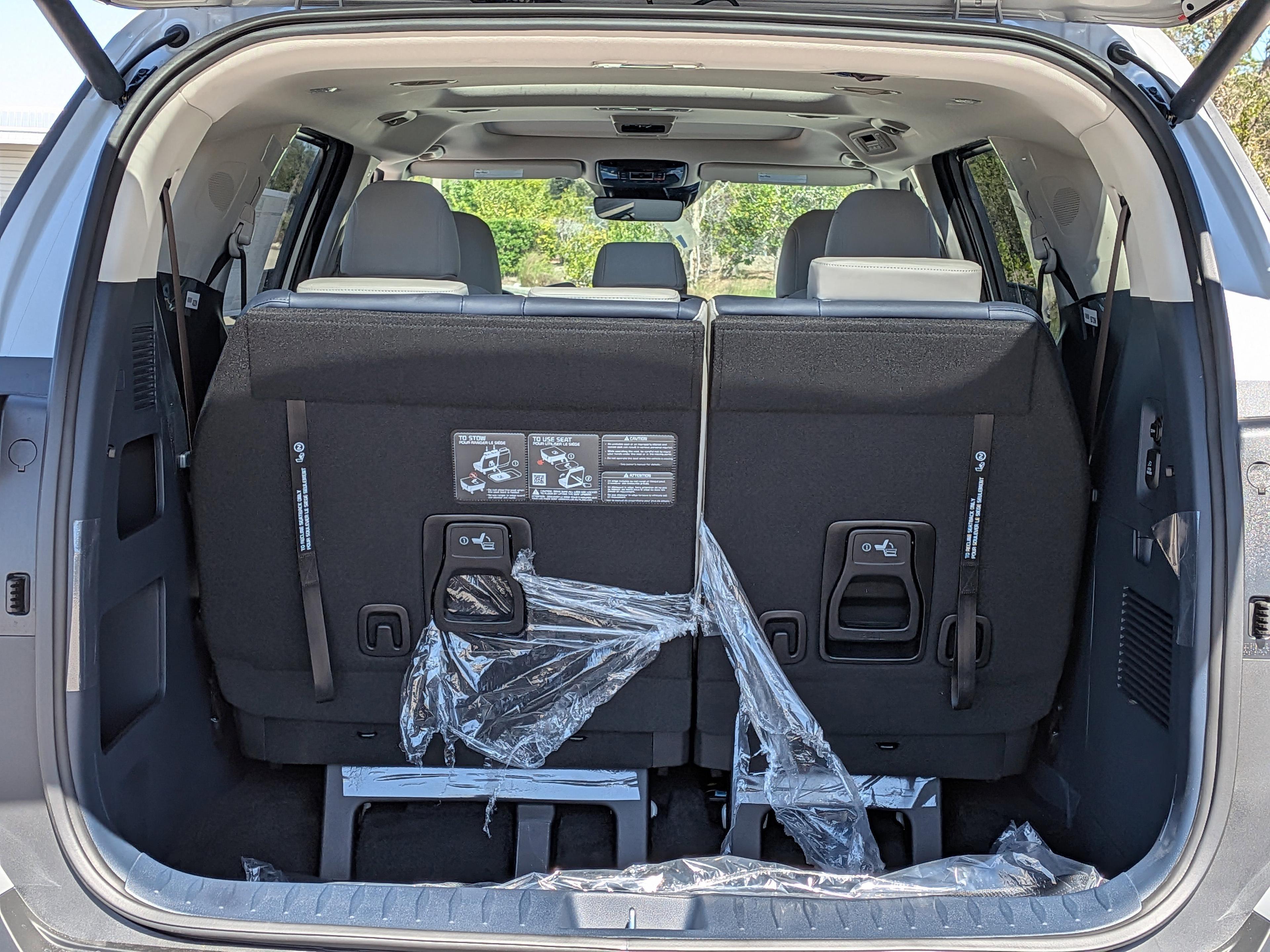 Kia Carnival Mpv Ex - Thumbnail 17