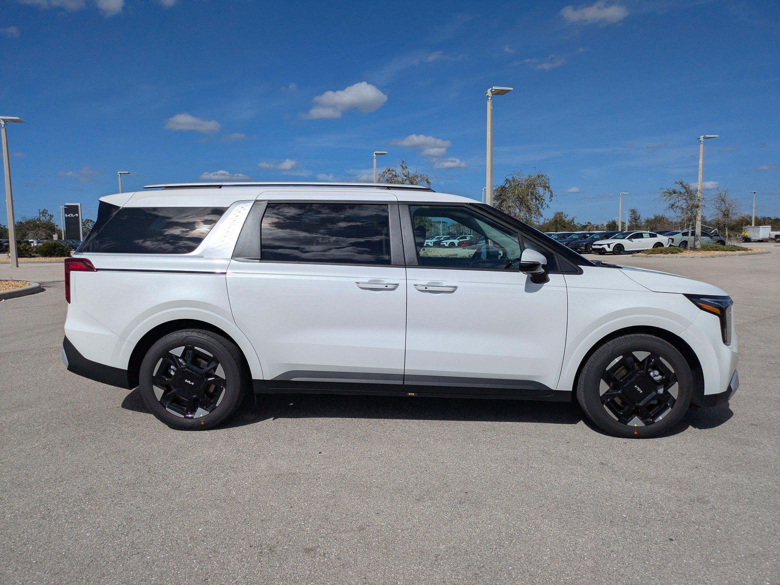 Kia Carnival Mpv Ex - Thumbnail 5