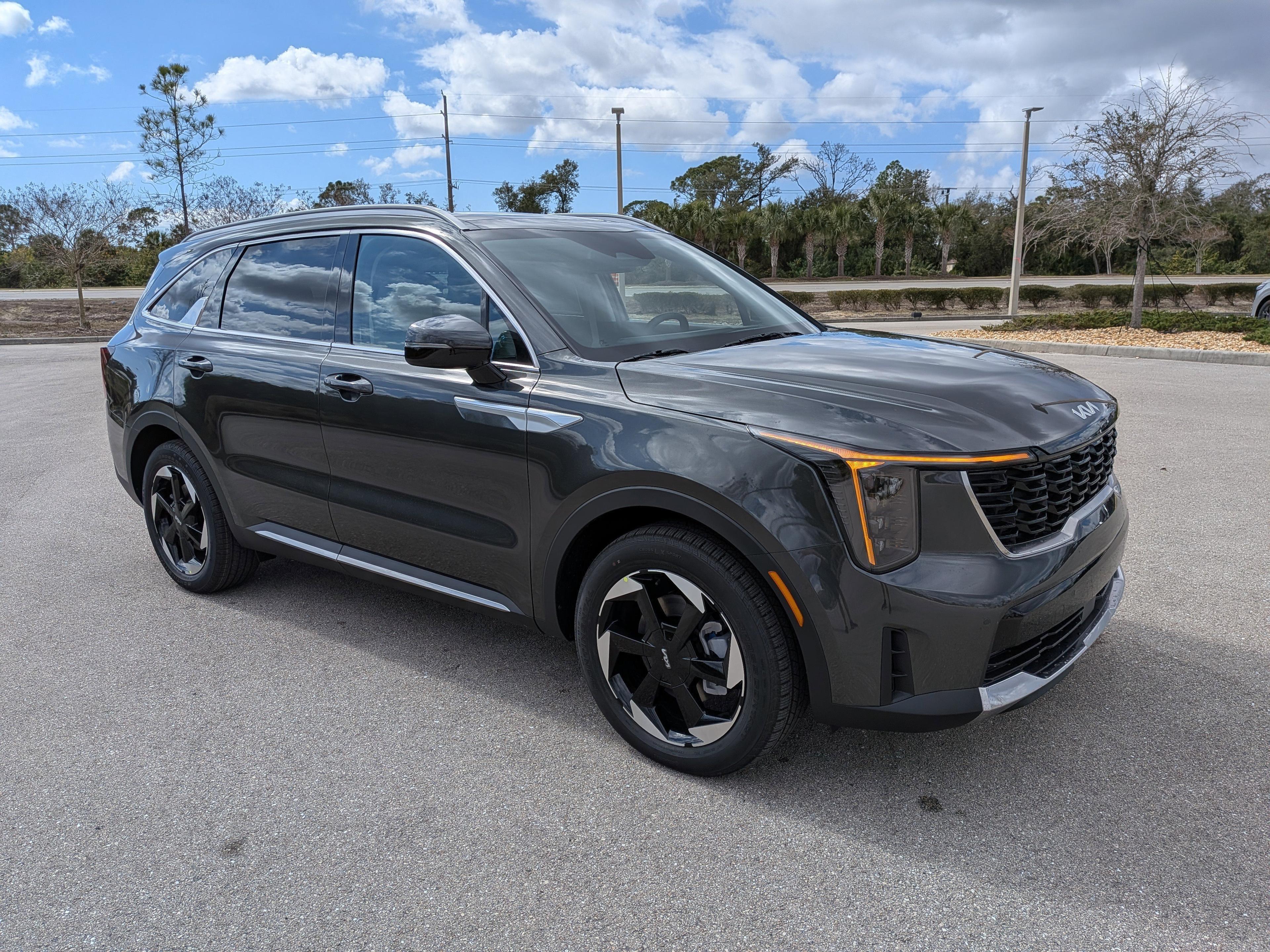 Kia Sorento Hybrid Ex - Thumbnail 3