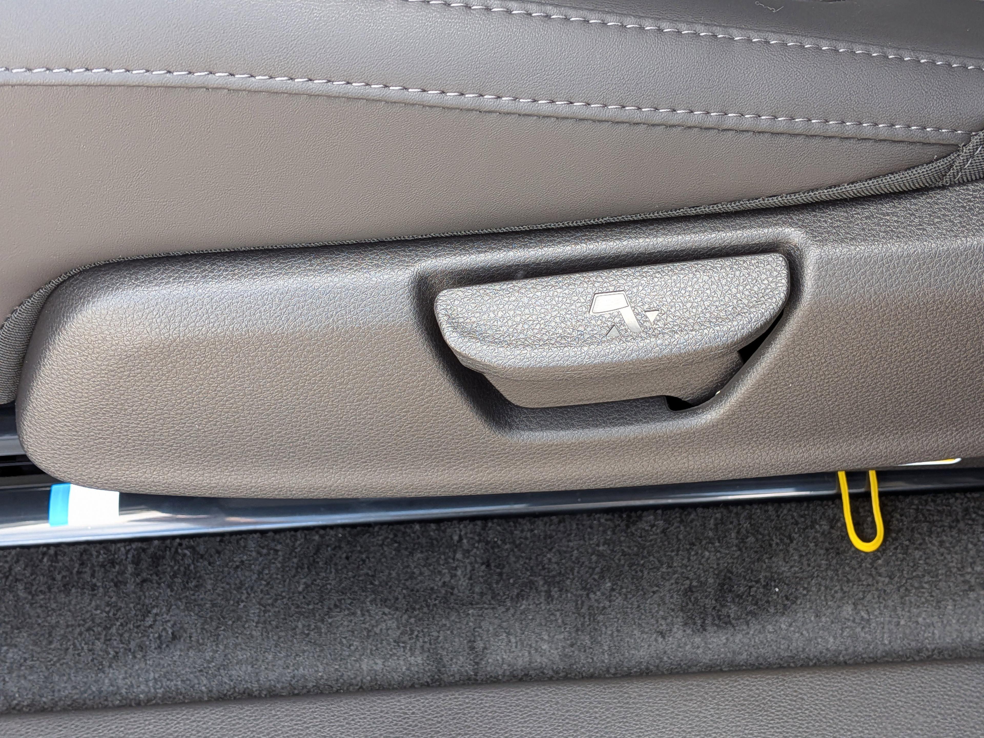 Kia Carnival Mpv Ex - Thumbnail 16