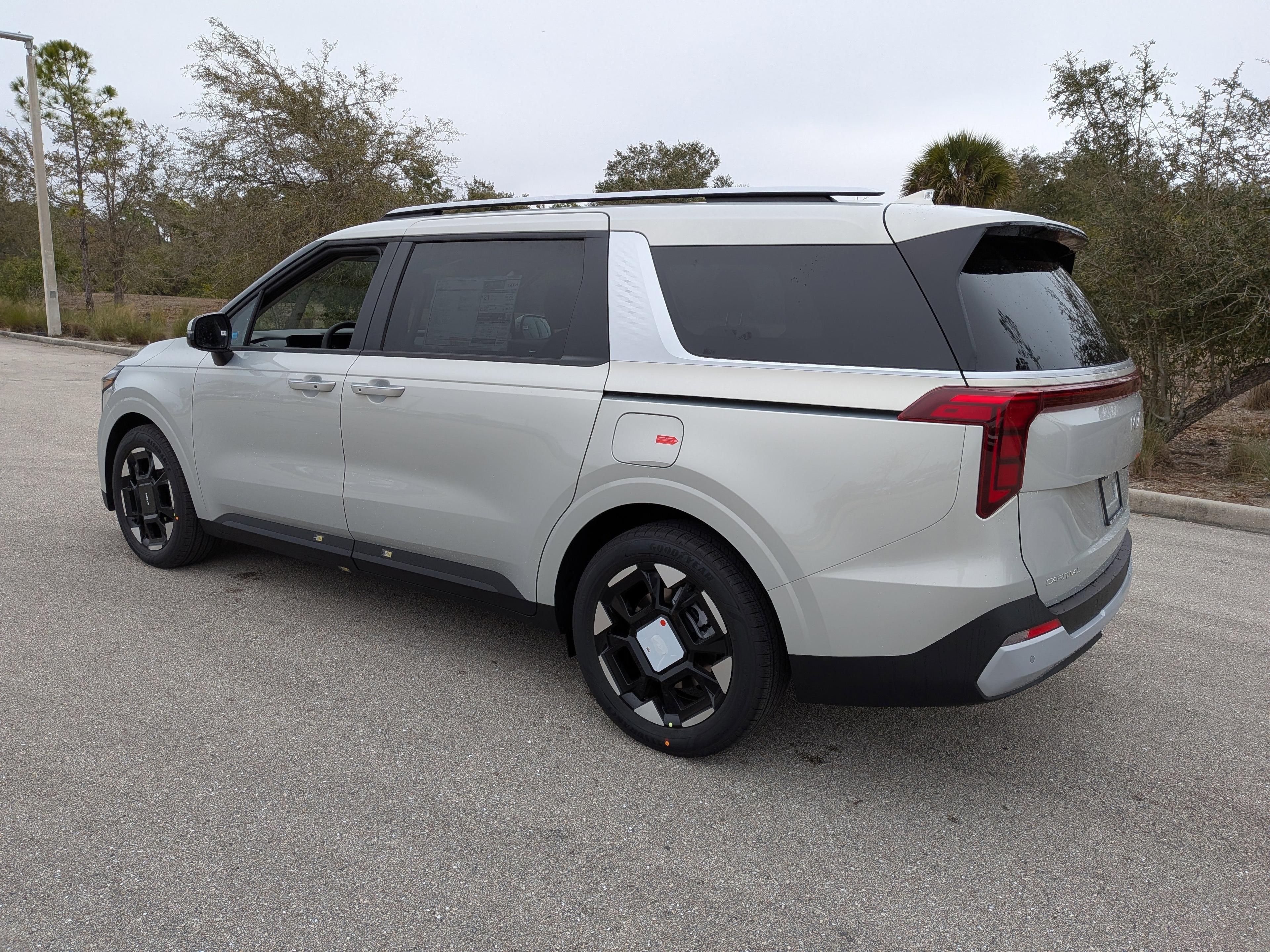 Kia Carnival Mpv Ex - Thumbnail 8