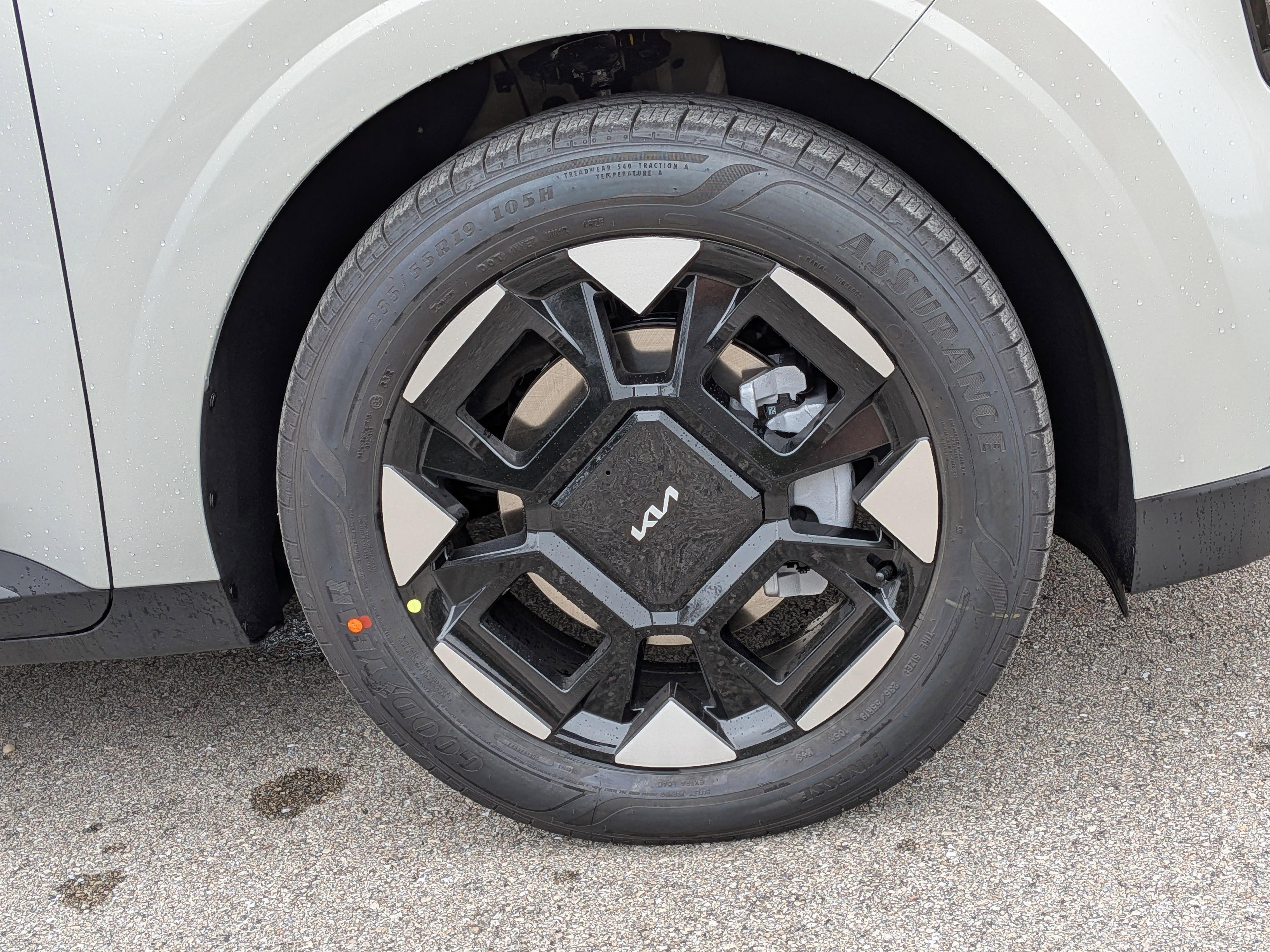 Kia Carnival Mpv Ex - Thumbnail 12