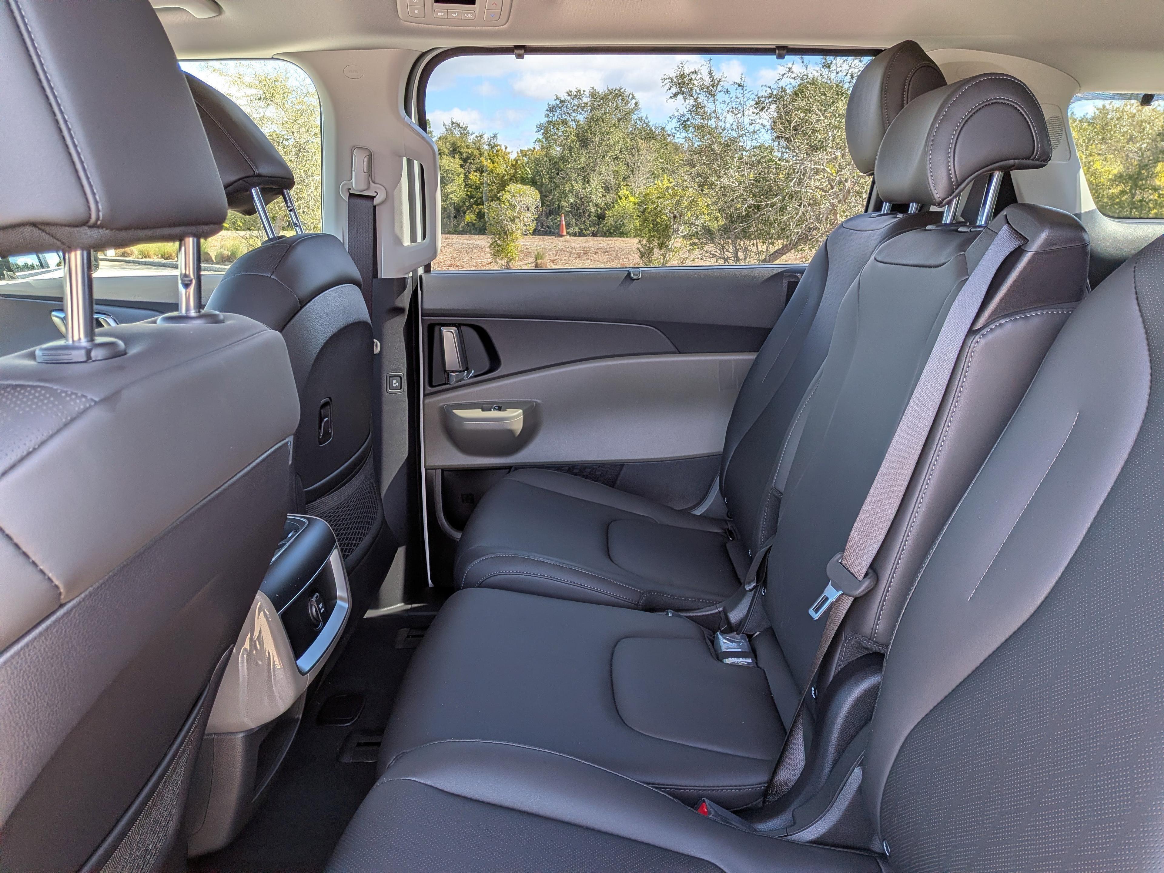 Kia Carnival Mpv Ex - Thumbnail 16