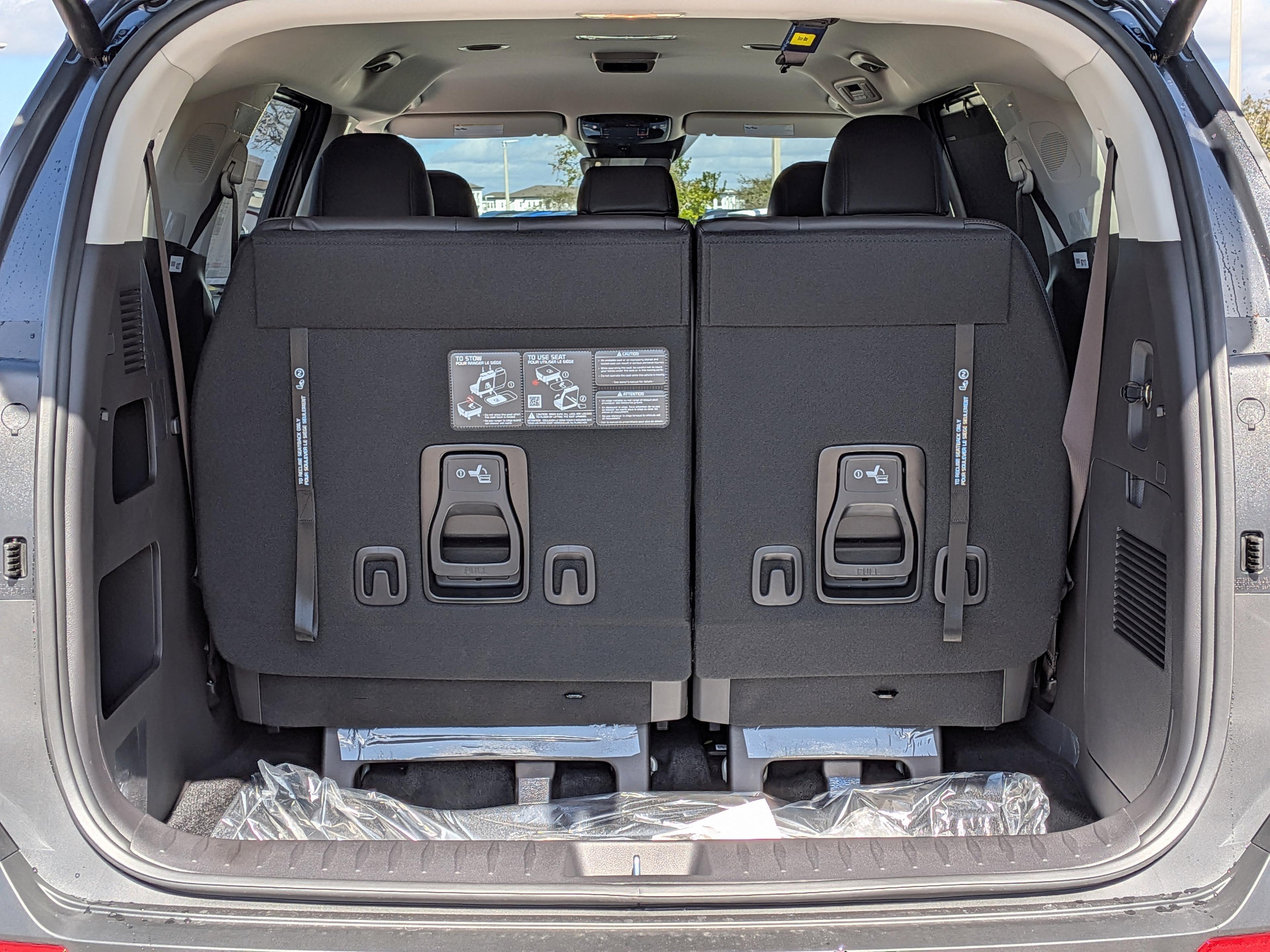 Kia Carnival Mpv Ex - Thumbnail 13