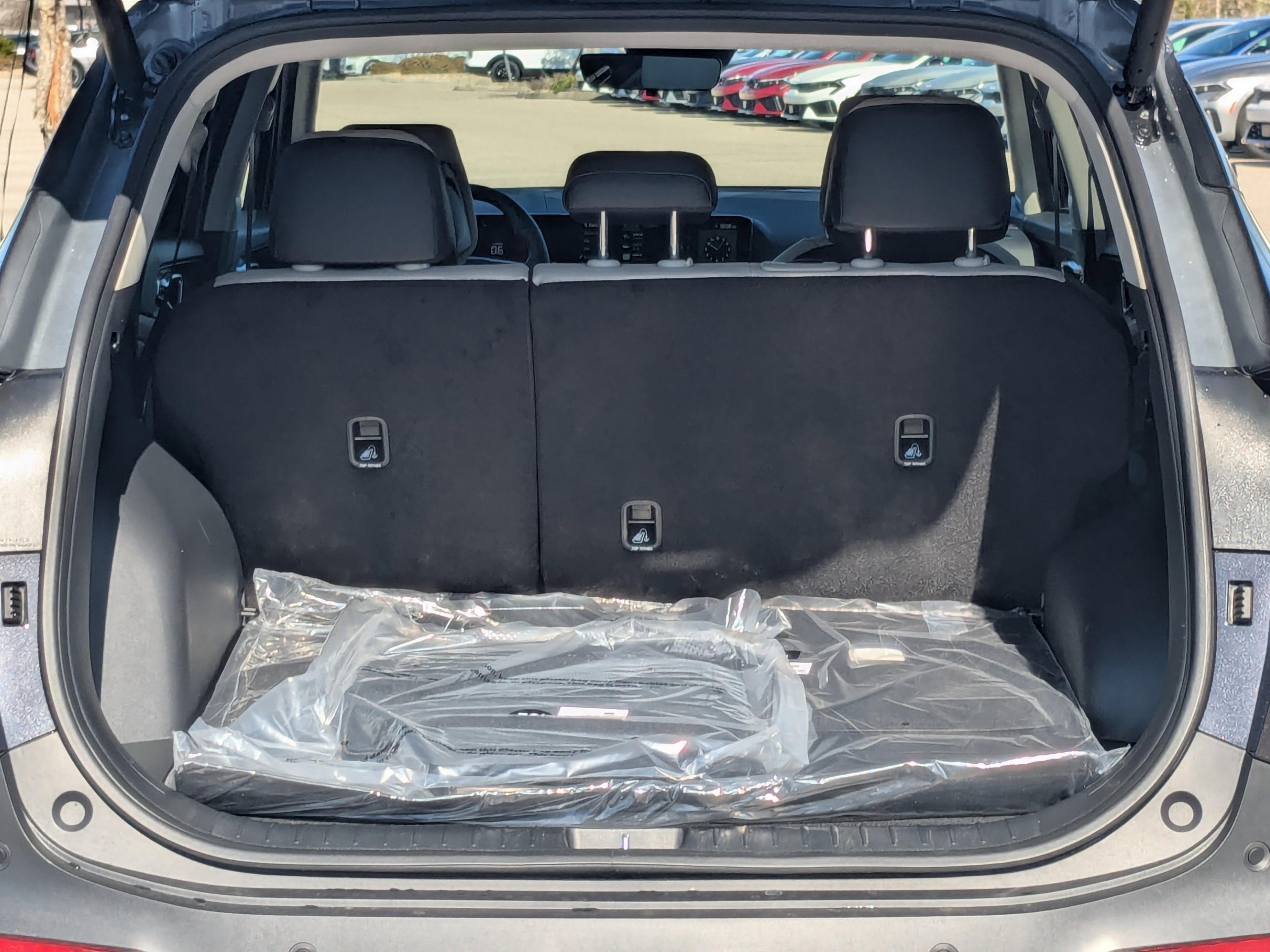 Kia Sportage Ex - Thumbnail 14