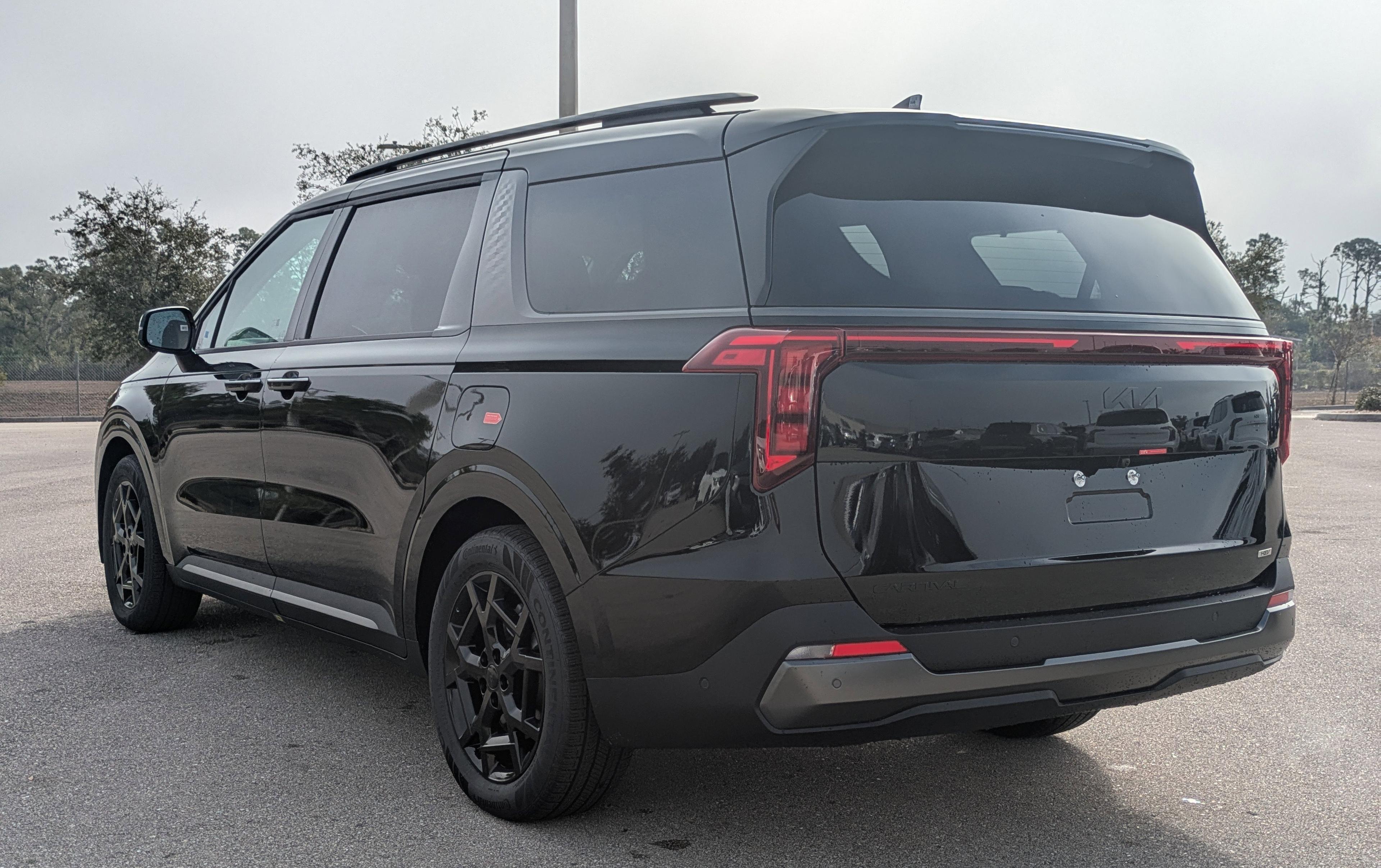 Kia Carnival Mpv Hybrid Sx - Thumbnail 8