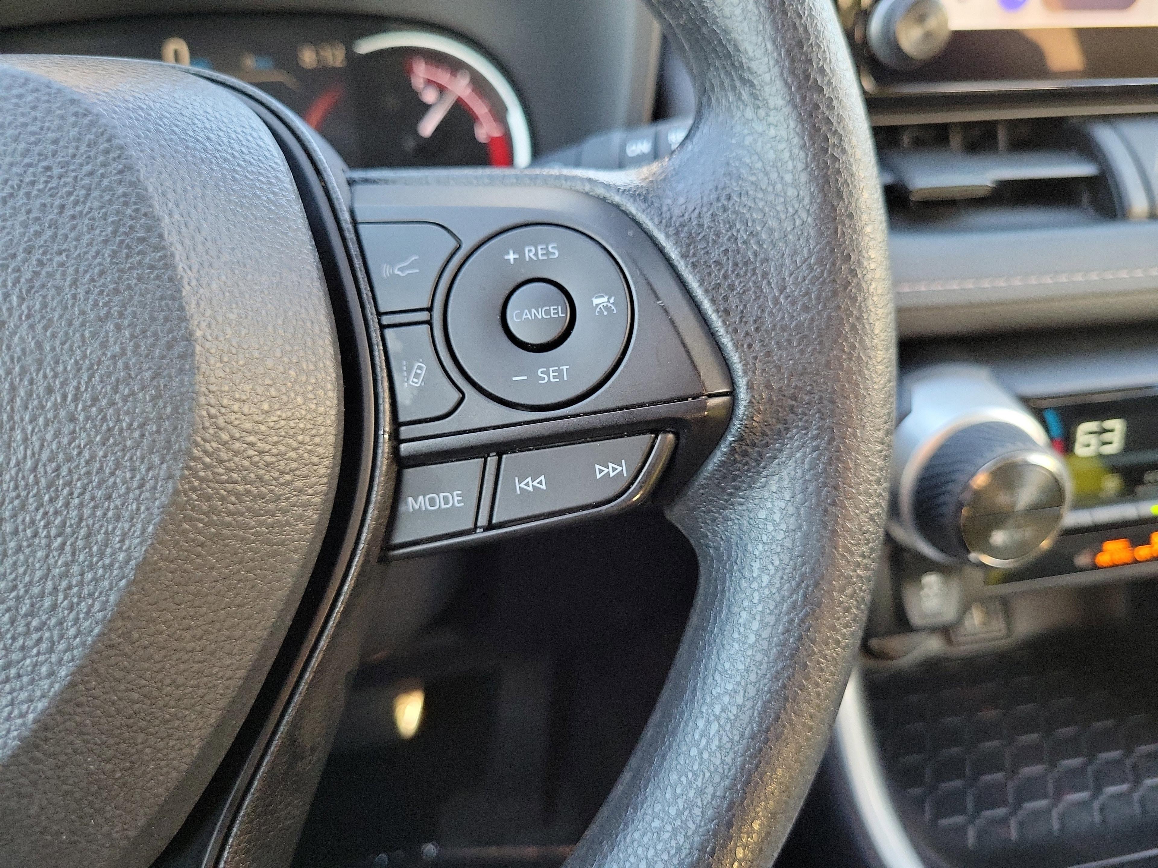 Toyota Rav4 Xle Fwd - Thumbnail 18