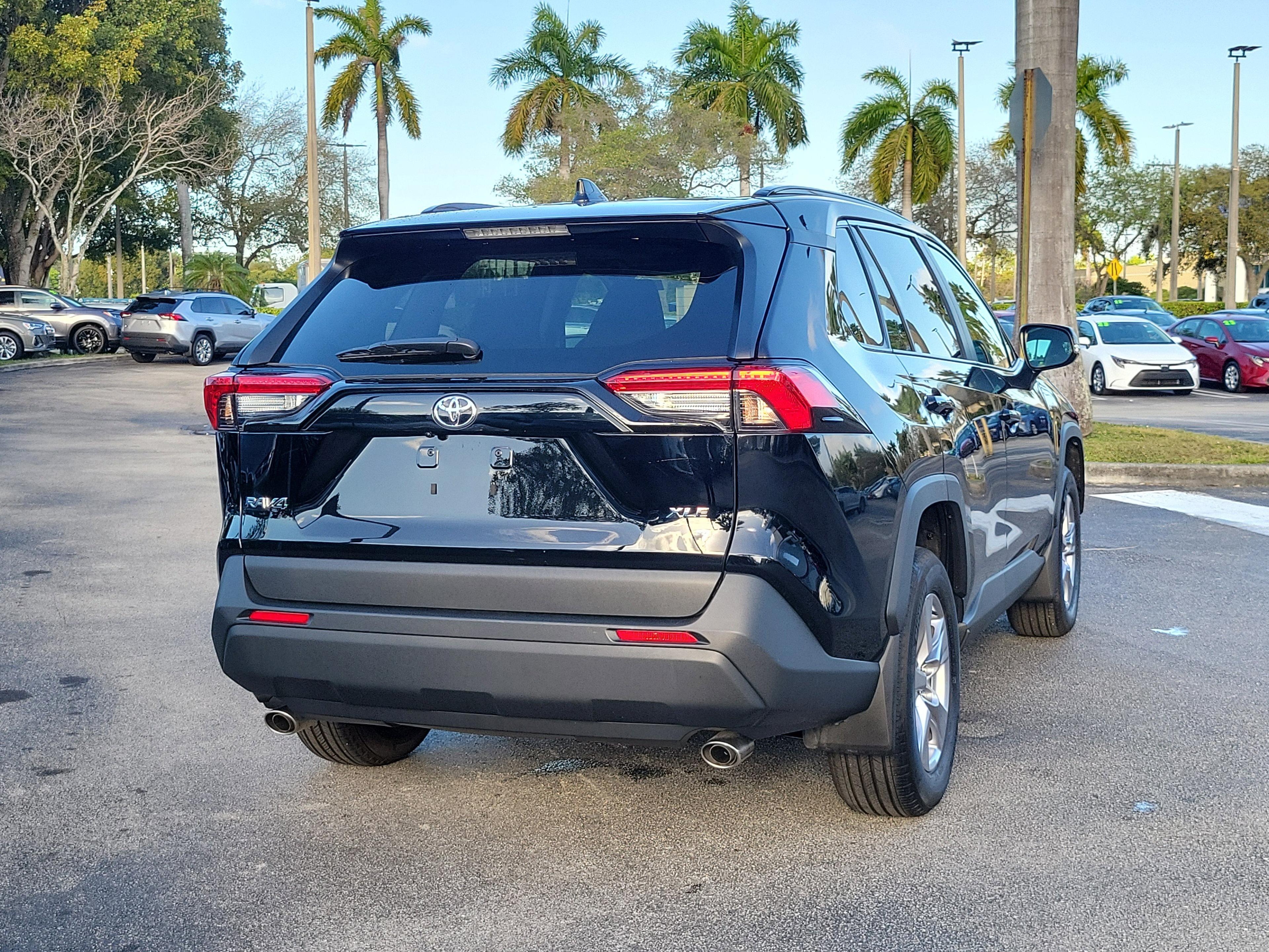 Toyota Rav4 Xle Fwd - Thumbnail 5