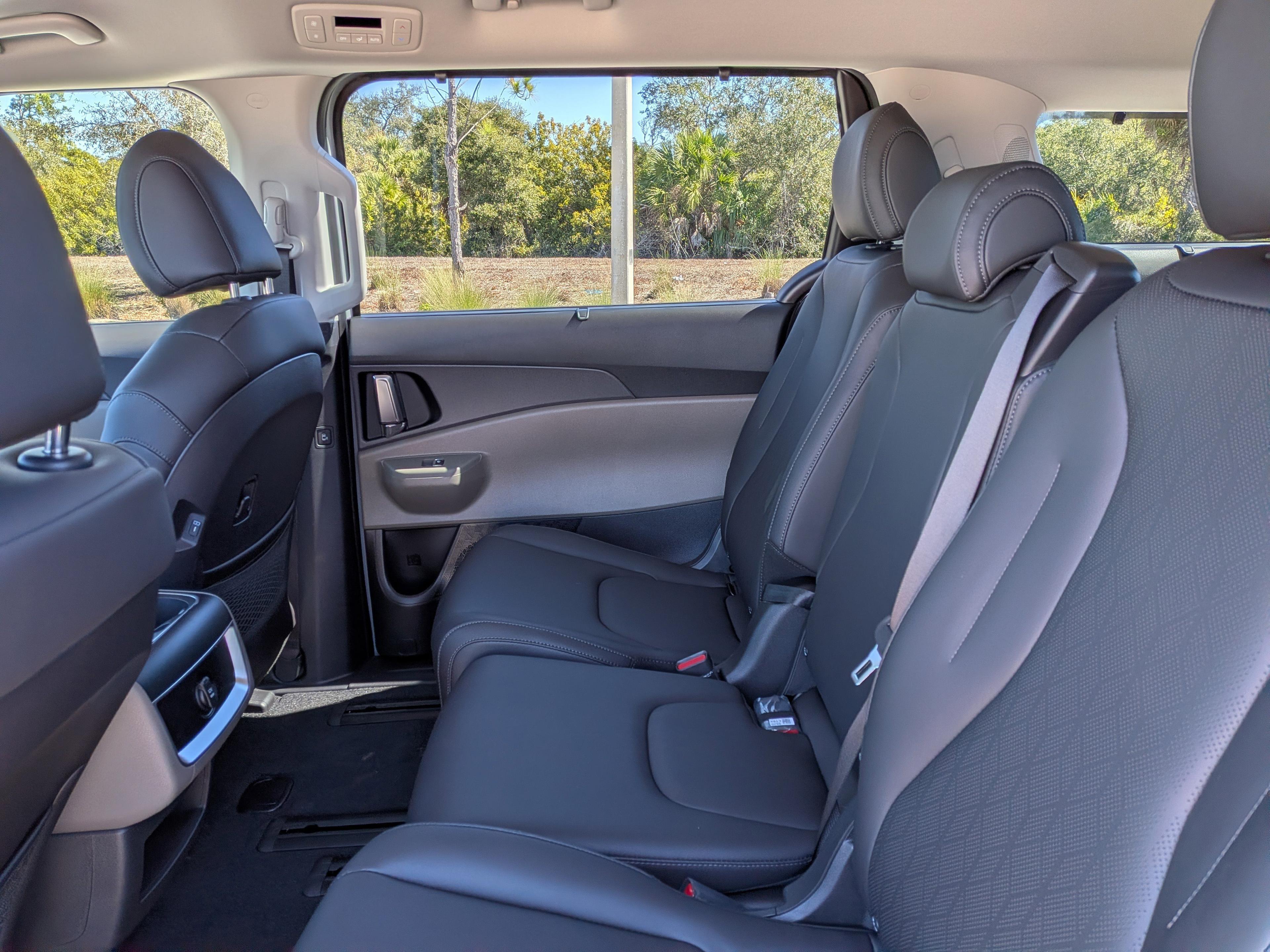 Kia Carnival Mpv Hybrid Ex - Thumbnail 17