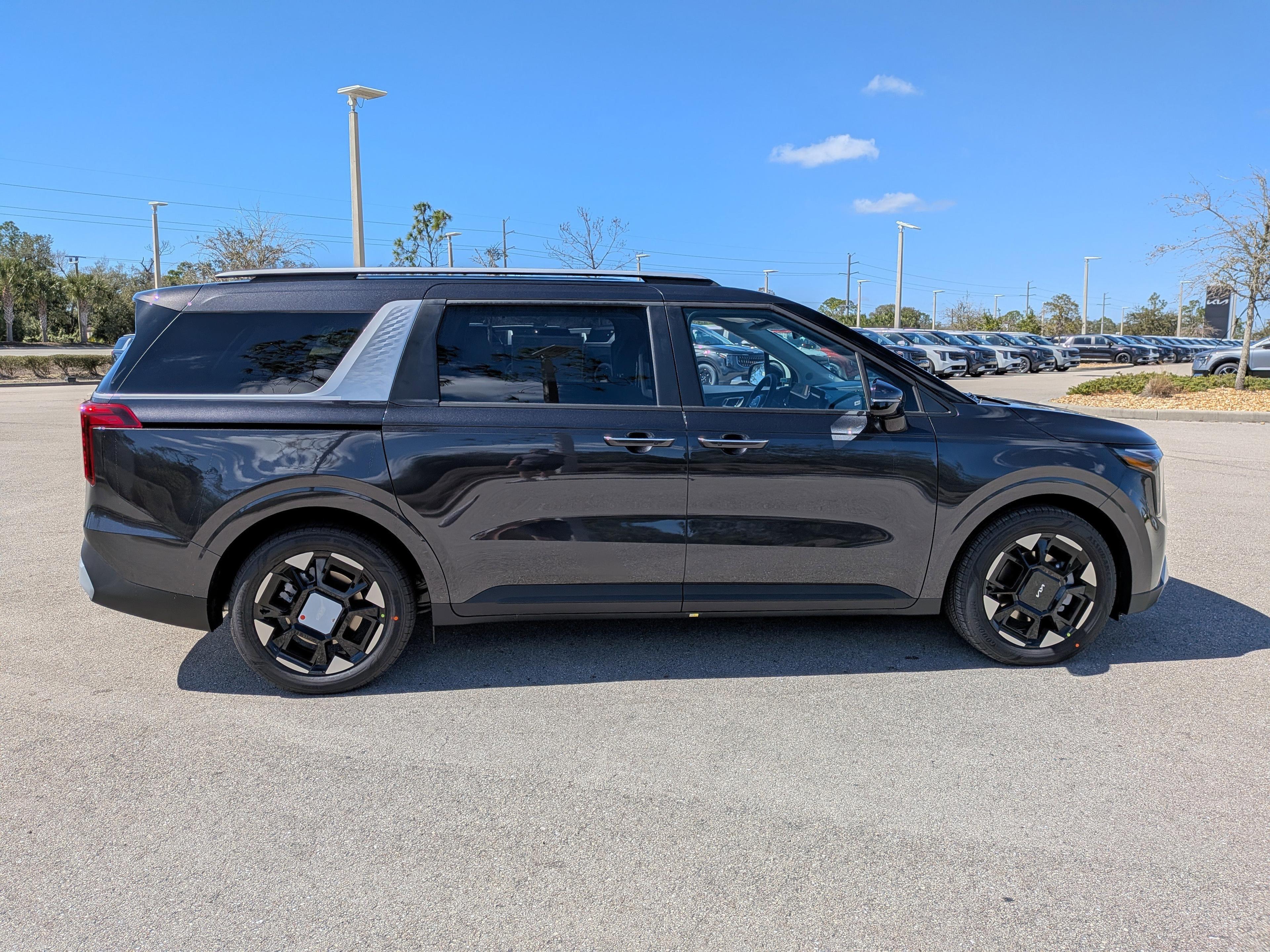 Kia Carnival Mpv Ex - Thumbnail 5