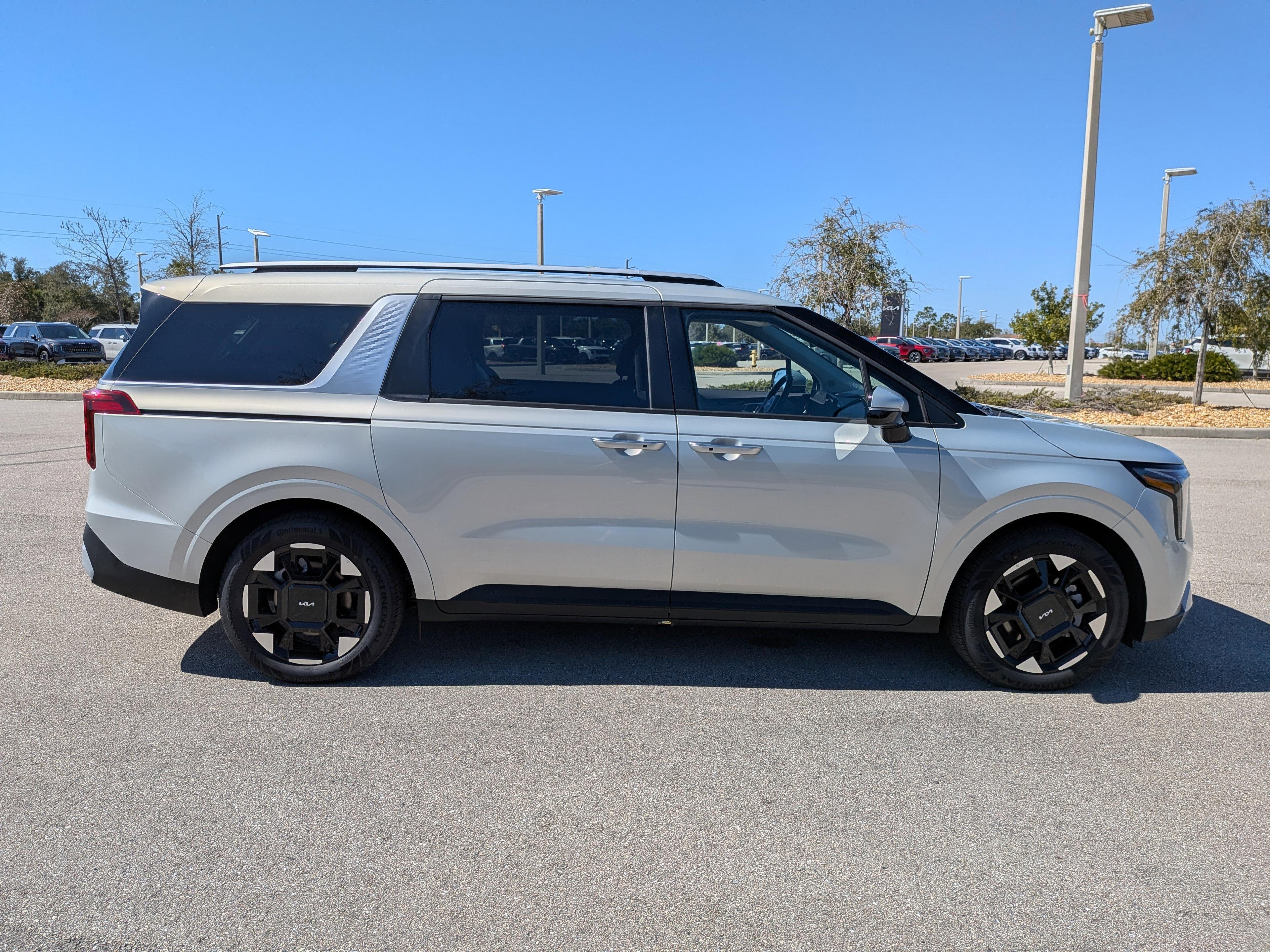 Kia Carnival Mpv Ex - Thumbnail 5