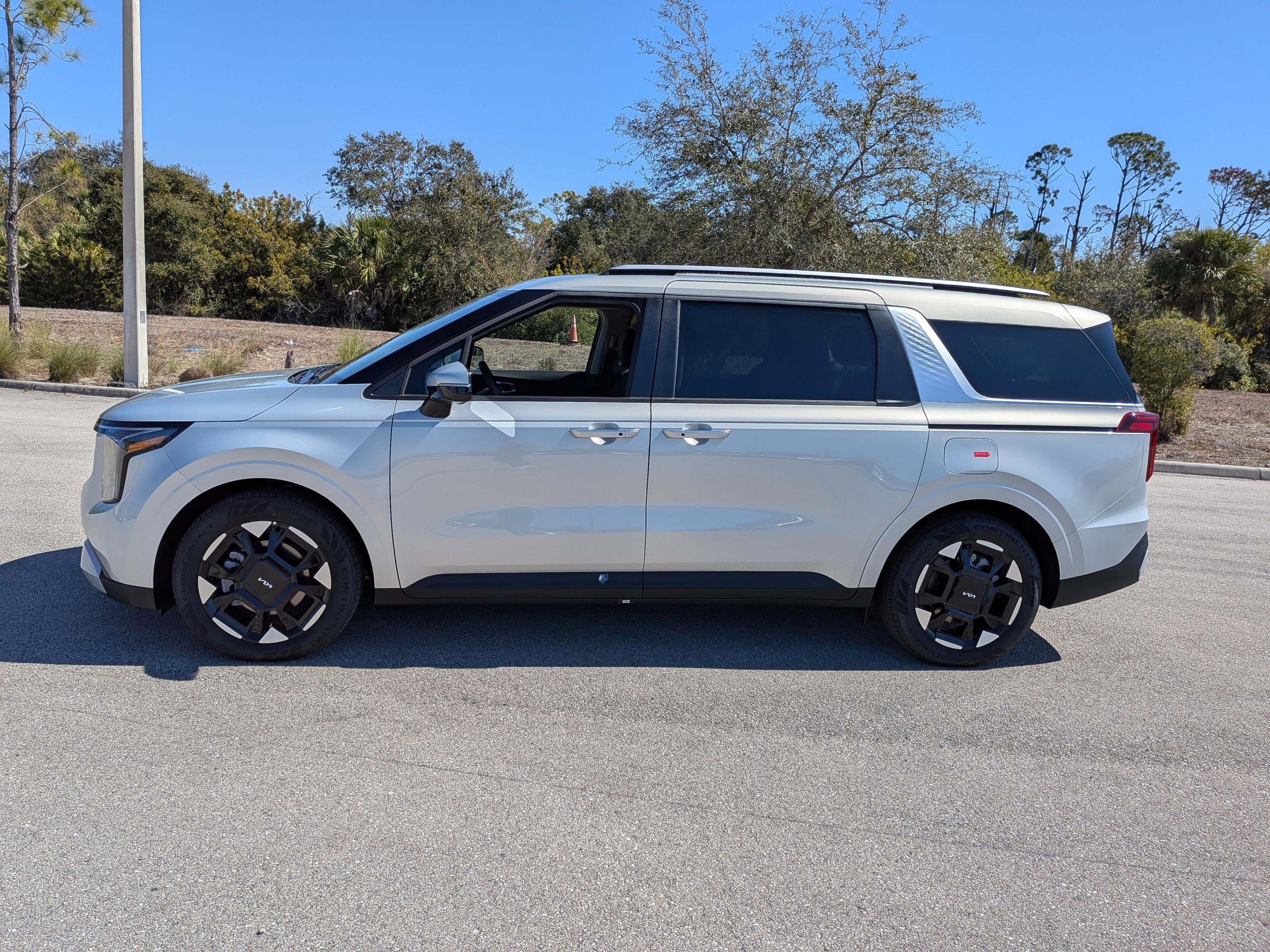 Kia Carnival Mpv Ex - Thumbnail 9