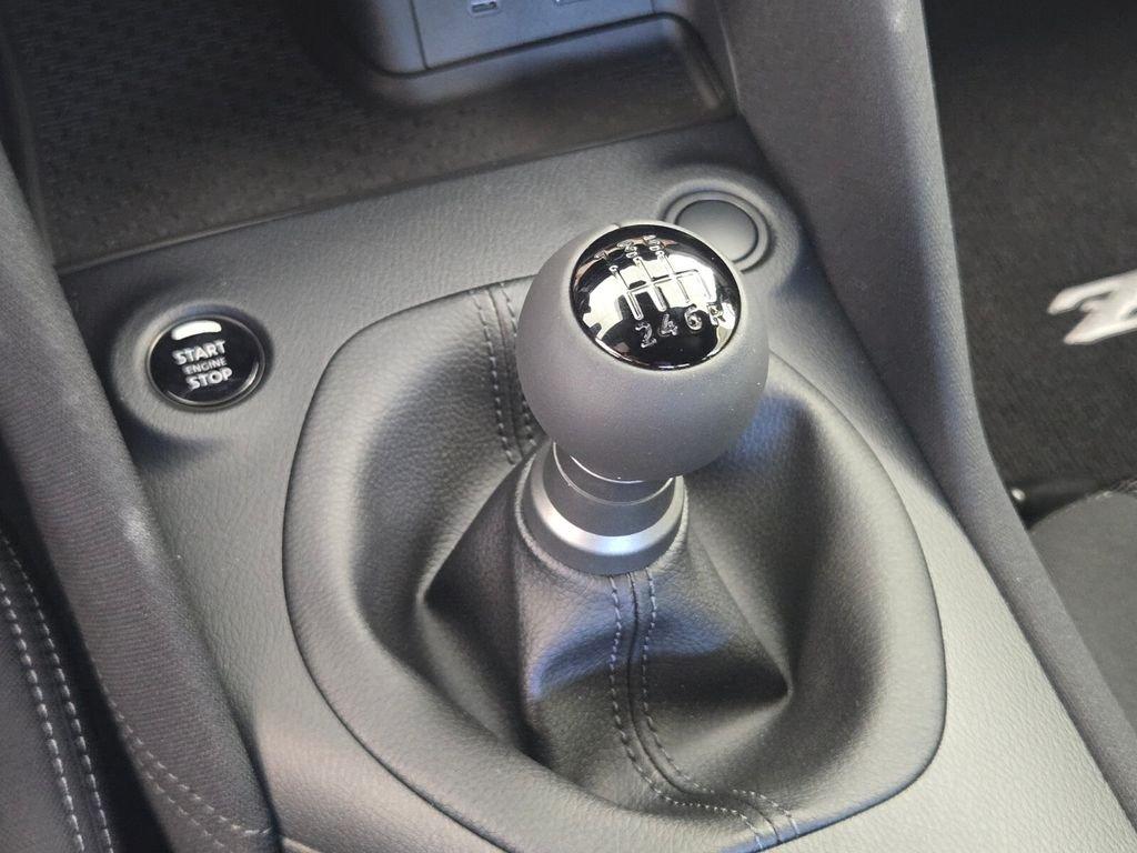 Nissan Z Sport - Thumbnail 16