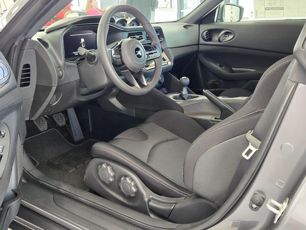 Nissan Z Sport - Thumbnail 12