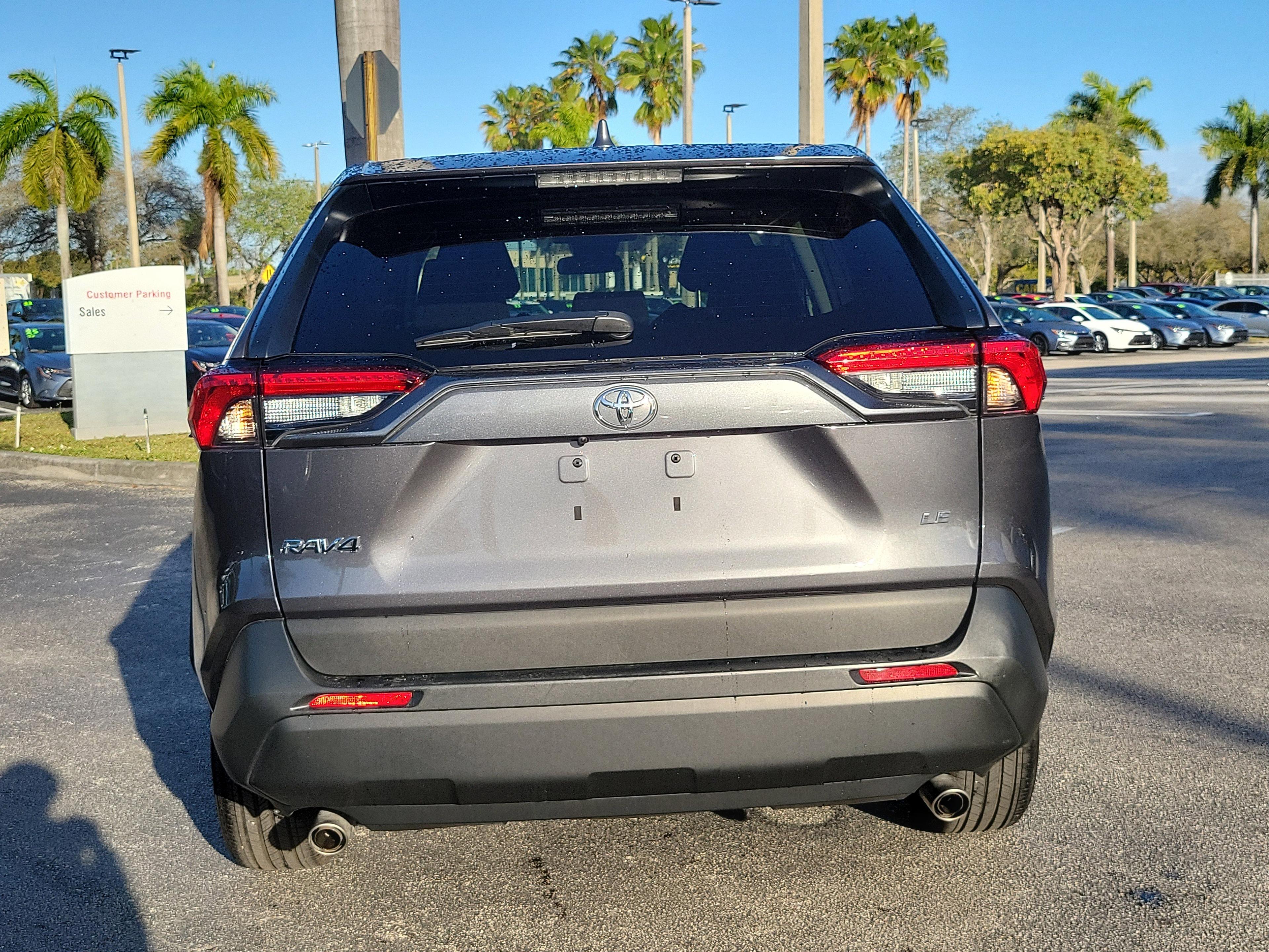 Toyota Rav4 Le Fwd - Thumbnail 6