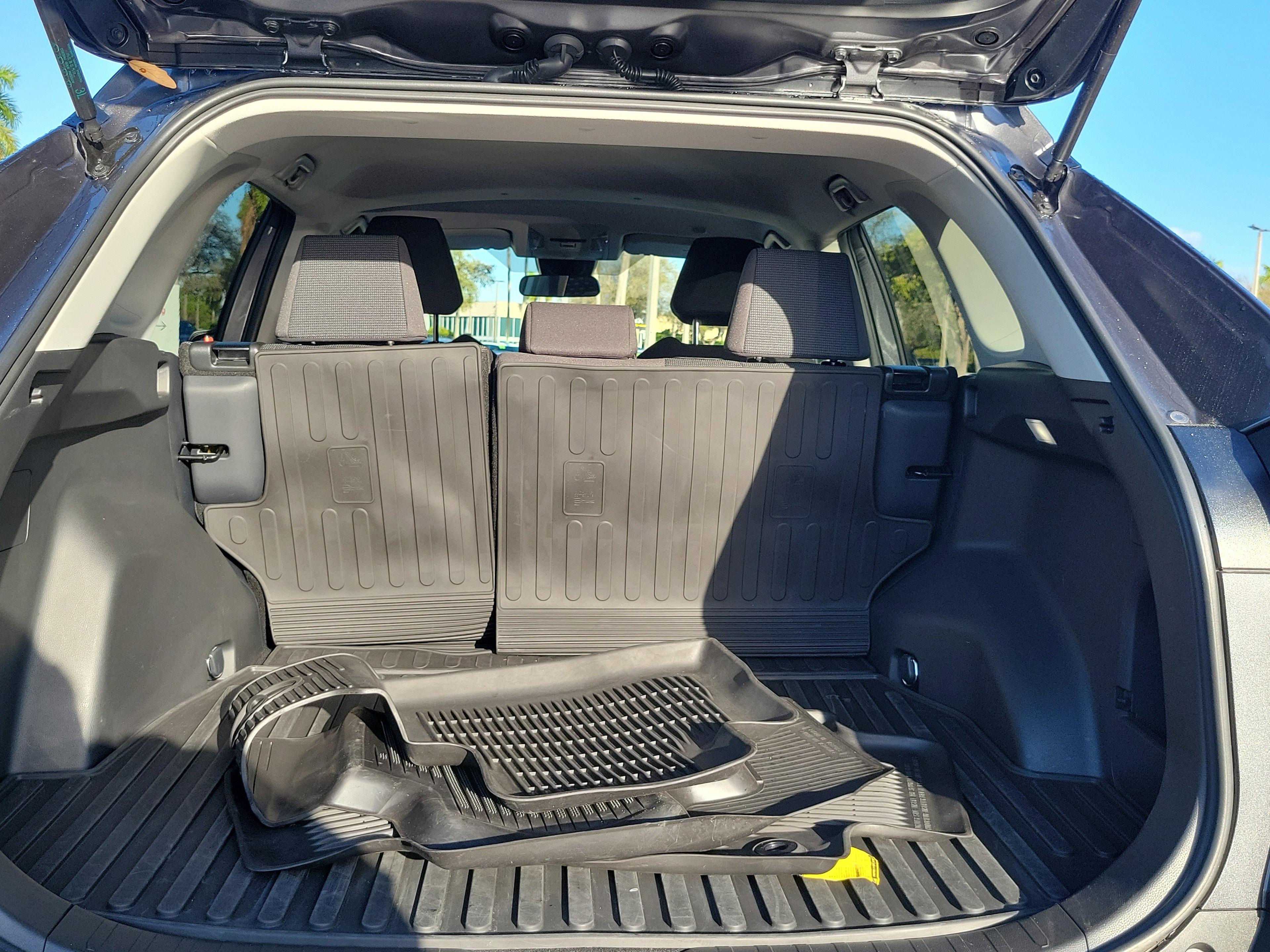 Toyota Rav4 Le Fwd - Thumbnail 9