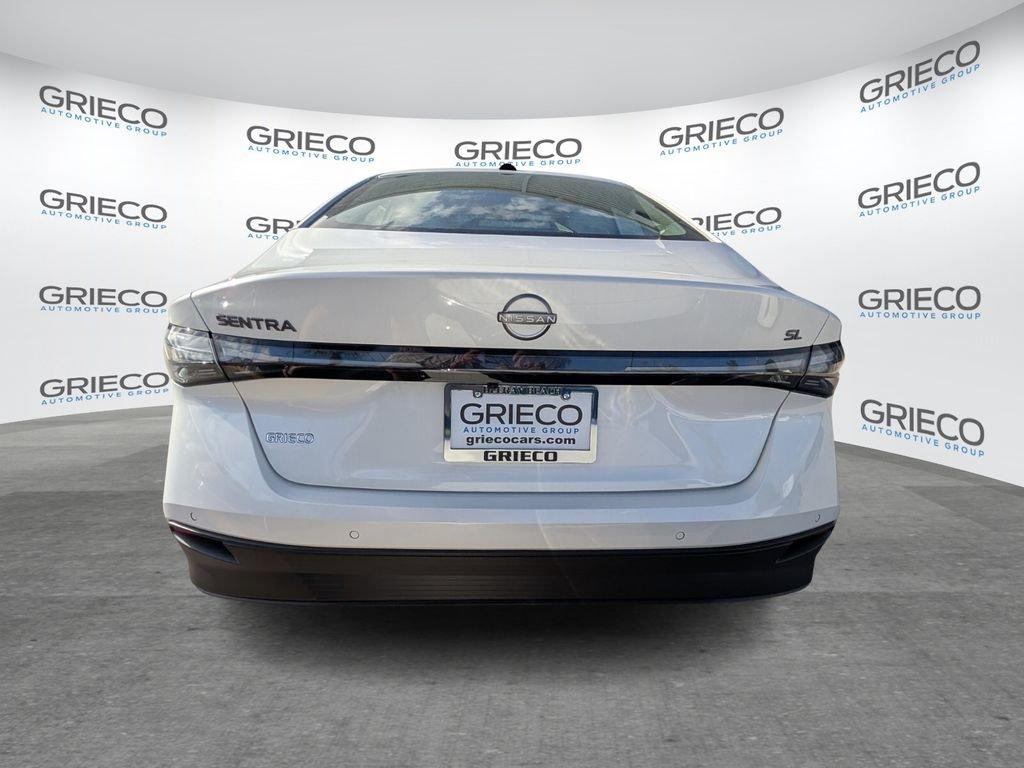 Nissan Sentra Sl - Thumbnail 7