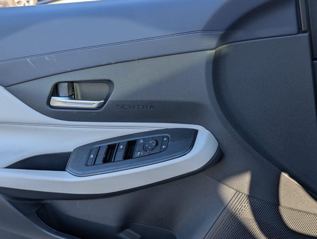 Nissan Sentra Sl - Thumbnail 18