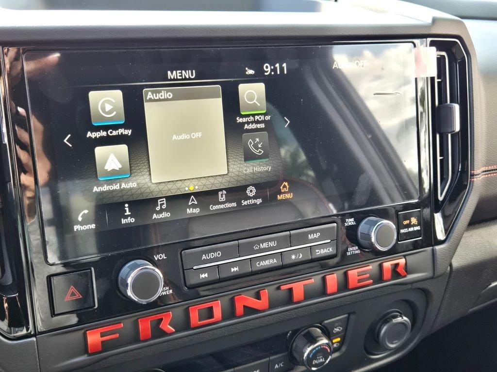 Nissan Frontier Crew Cab Pro-4X® - Thumbnail 16