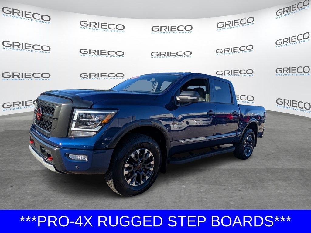 Nissan Titan Pro-4X - Thumbnail 4