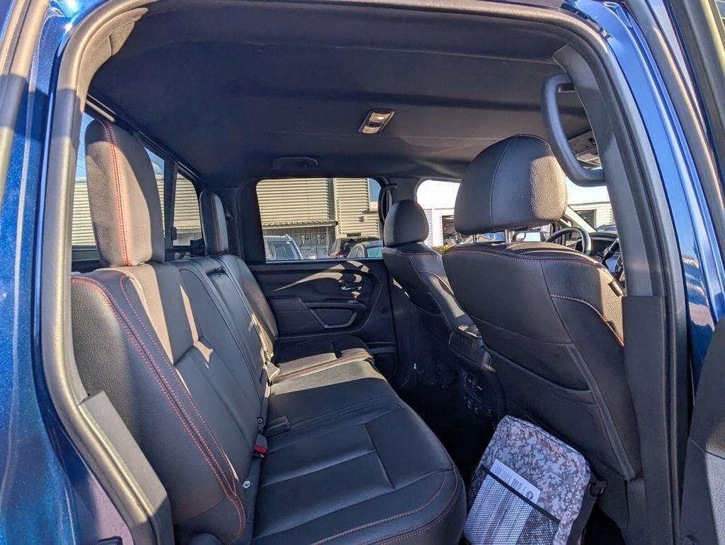 Nissan Titan Pro-4X - Thumbnail 17