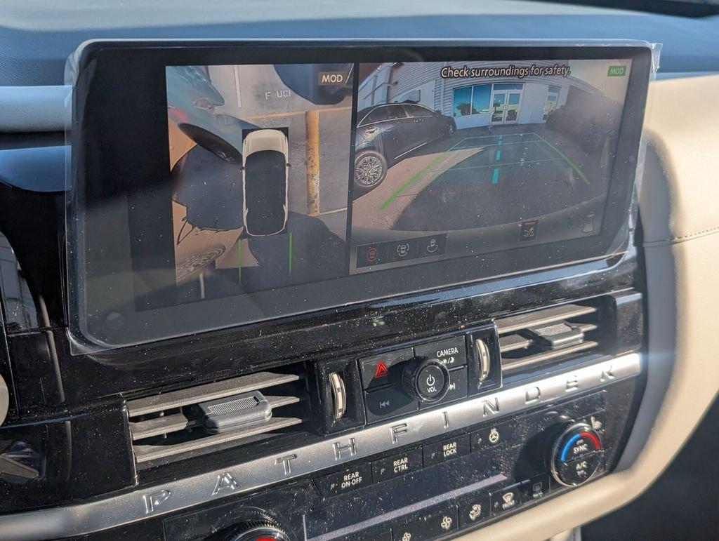 Nissan Pathfinder Sl - Thumbnail 16