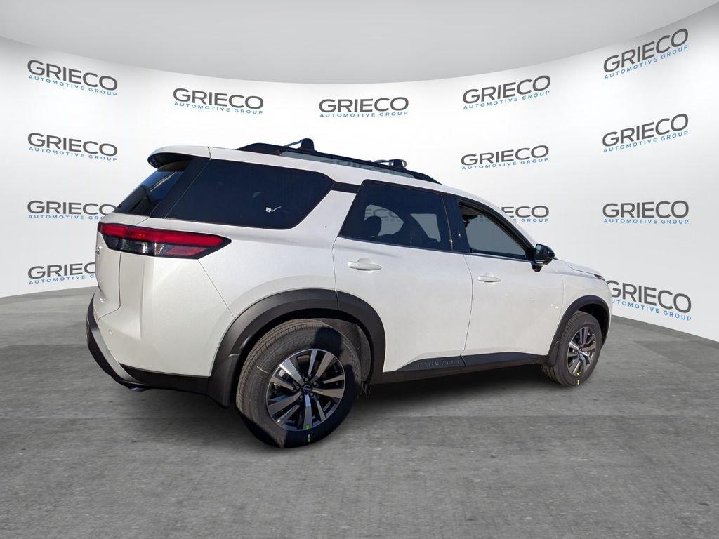 Nissan Pathfinder Sl - Thumbnail 8