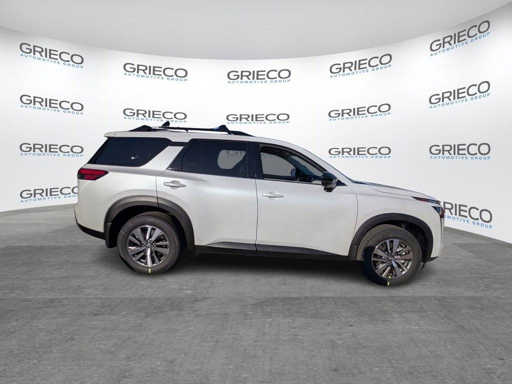 Nissan Pathfinder Sl - Thumbnail 9