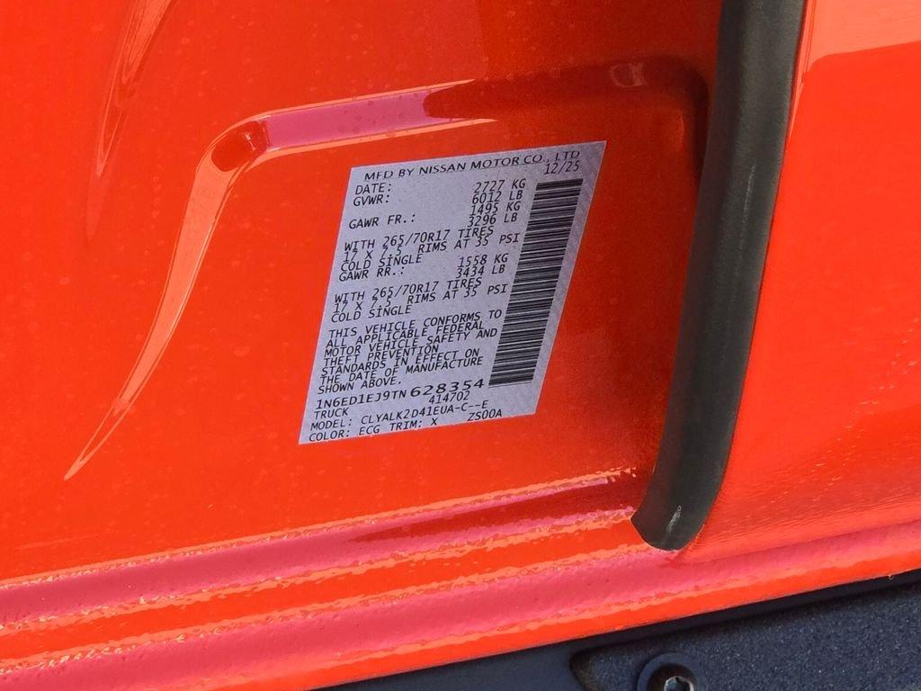 Nissan Frontier Crew Cab Pro-X® - Thumbnail 15