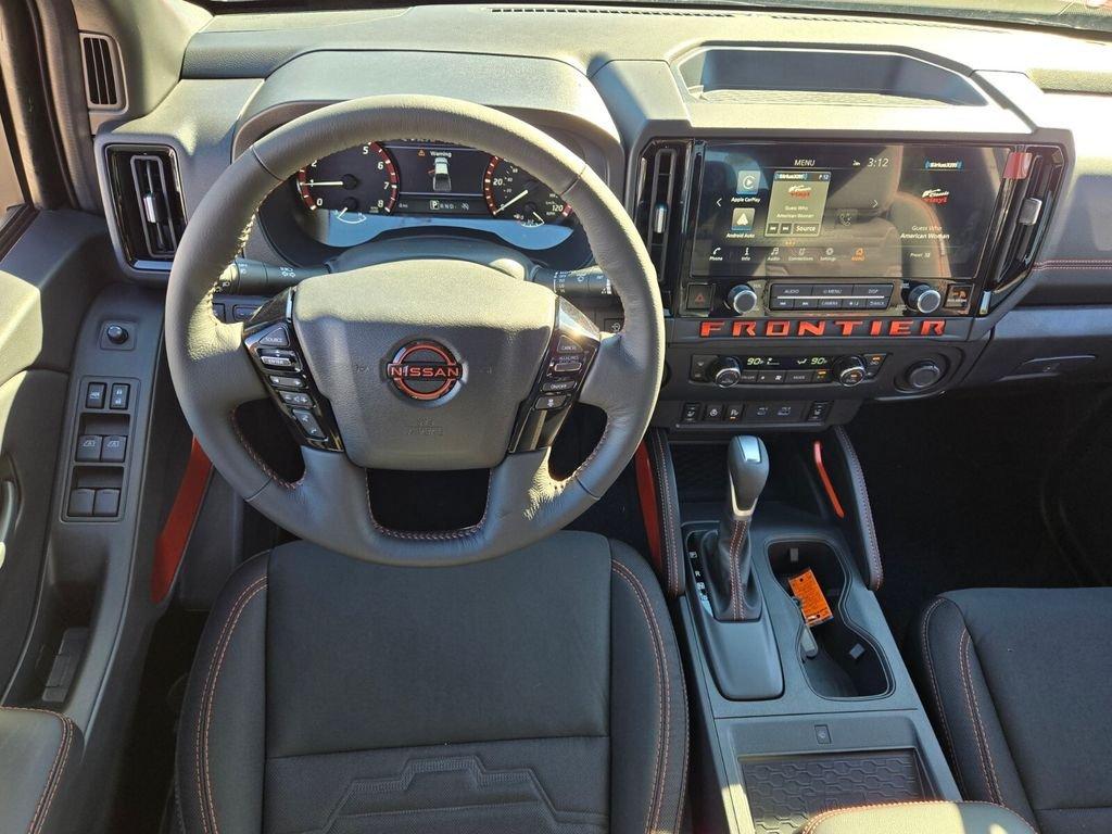 Nissan Frontier Crew Cab Pro-X® - Thumbnail 12