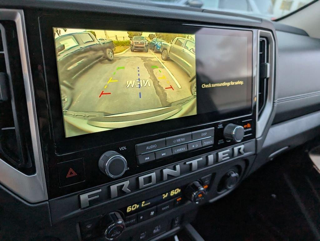 Nissan Frontier Crew Cab Sv - Thumbnail 12