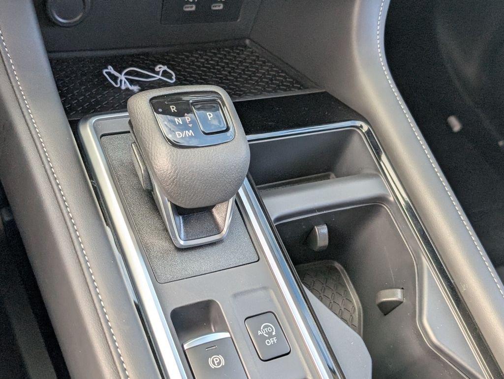 Nissan Pathfinder Sv - Thumbnail 18