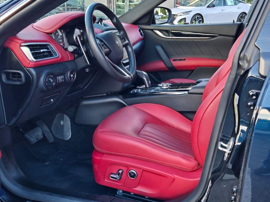 Maserati Ghibli Modena Q4 - Thumbnail 17