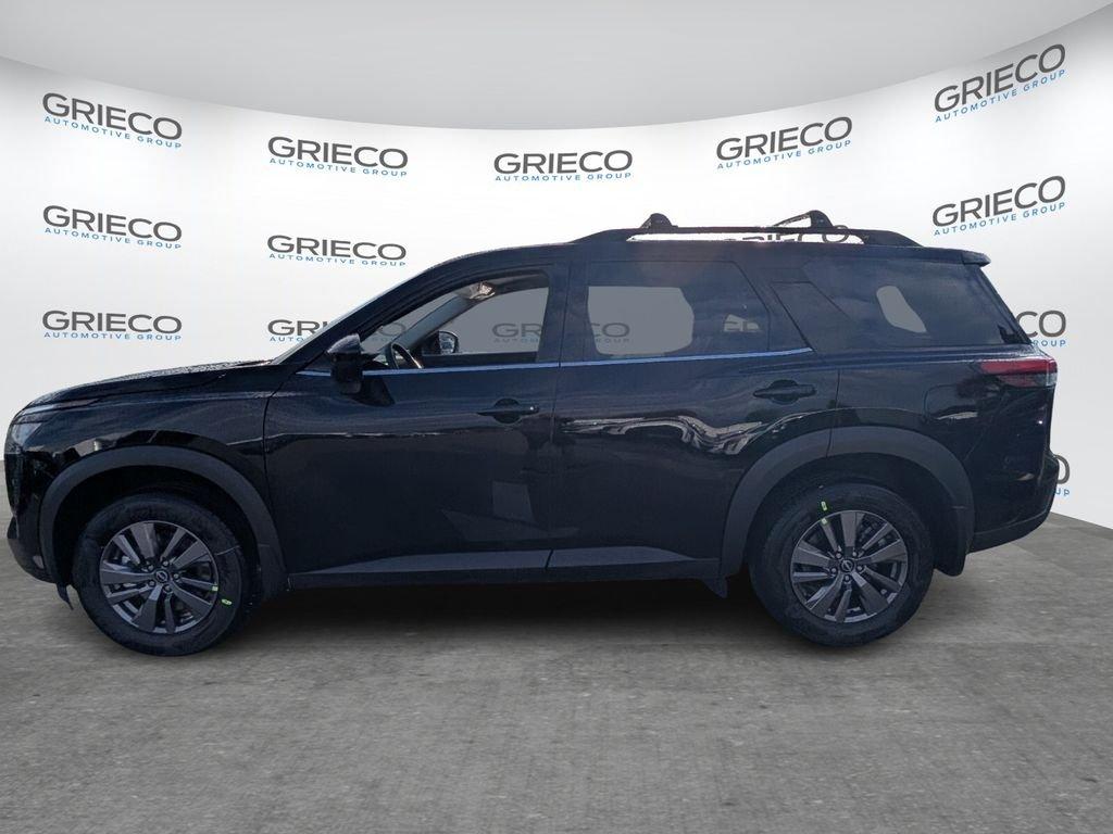 Nissan Pathfinder Sv - Thumbnail 5