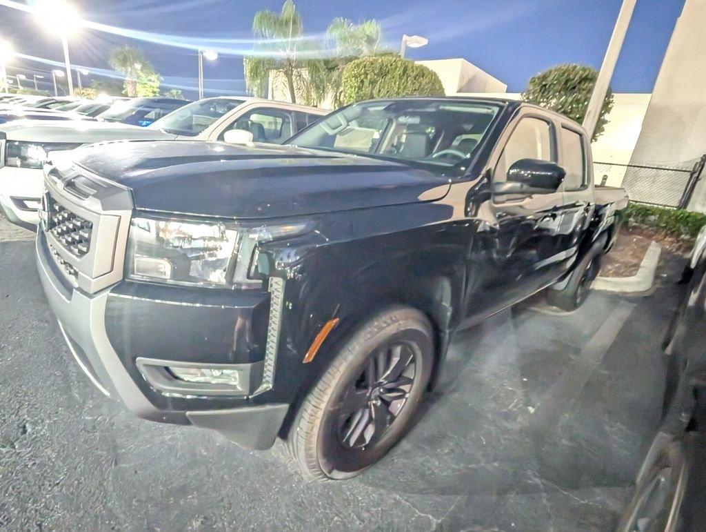 Nissan Frontier Crew Cab Sv - Thumbnail 5