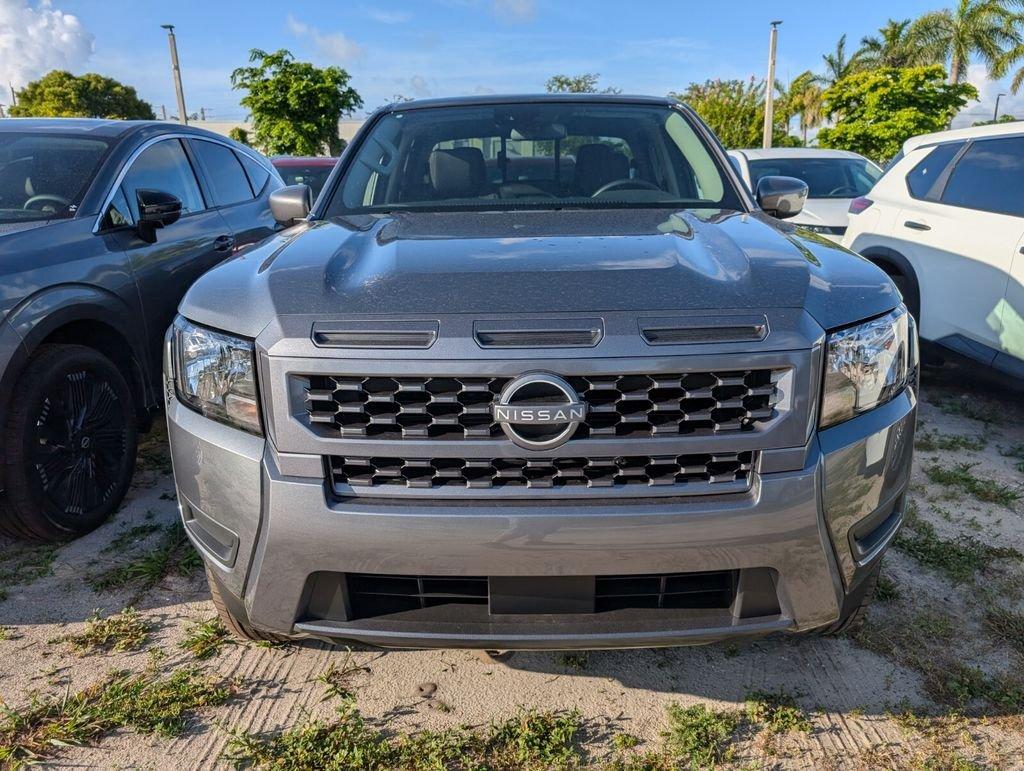 Nissan Frontier Crew Cab Sv - Thumbnail 4