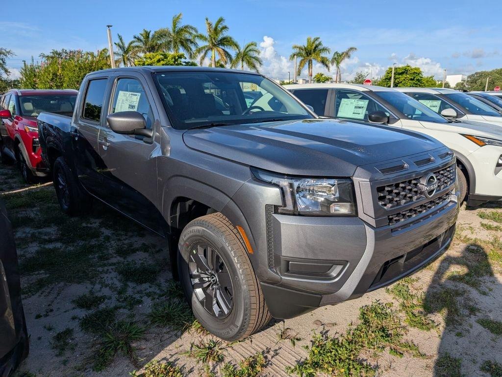 Nissan Frontier Crew Cab Sv - Thumbnail 3