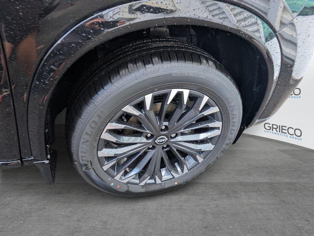 Nissan Rogue Platinum - Thumbnail 8