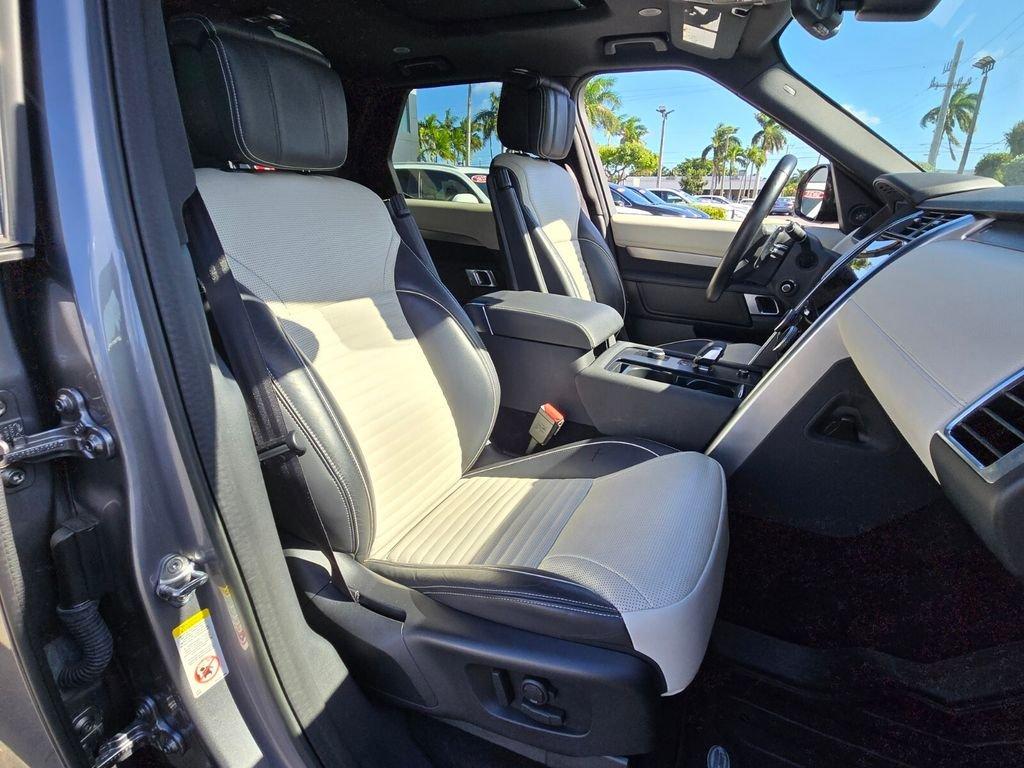 Land Rover Discovery Hse R-Dynamic - Thumbnail 17