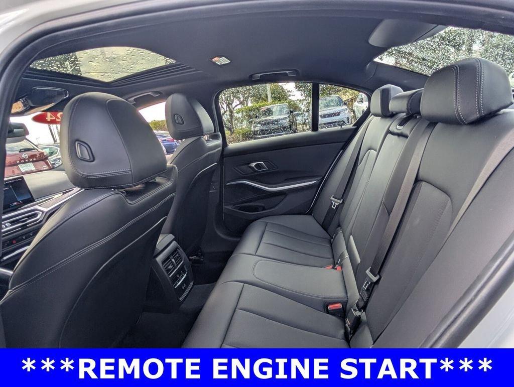 Bmw 3 Series 330I - Thumbnail 13