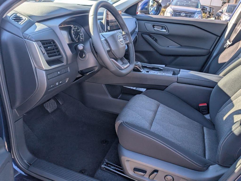 Nissan Rogue Sv - Thumbnail 13