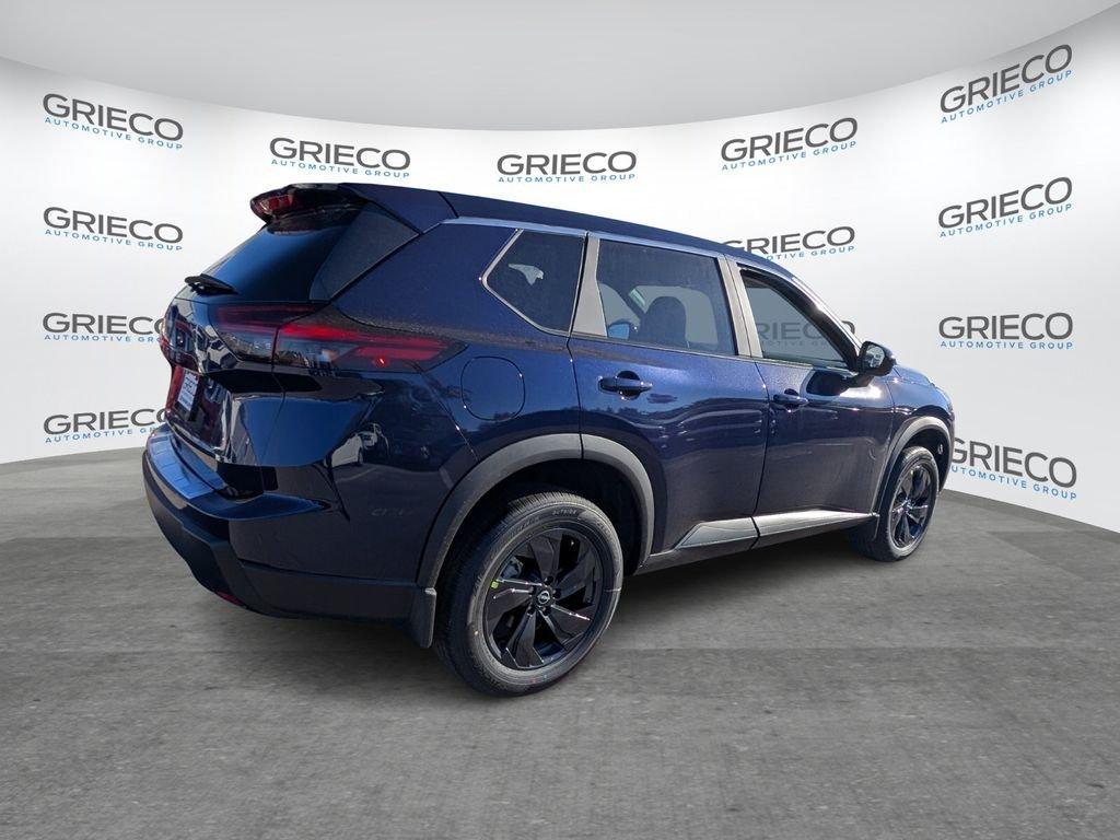 Nissan Rogue Sv - Thumbnail 8