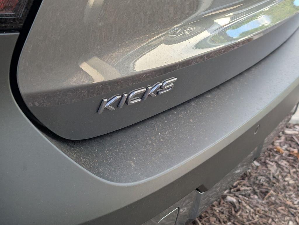 Nissan Kicks Sr - Thumbnail 10