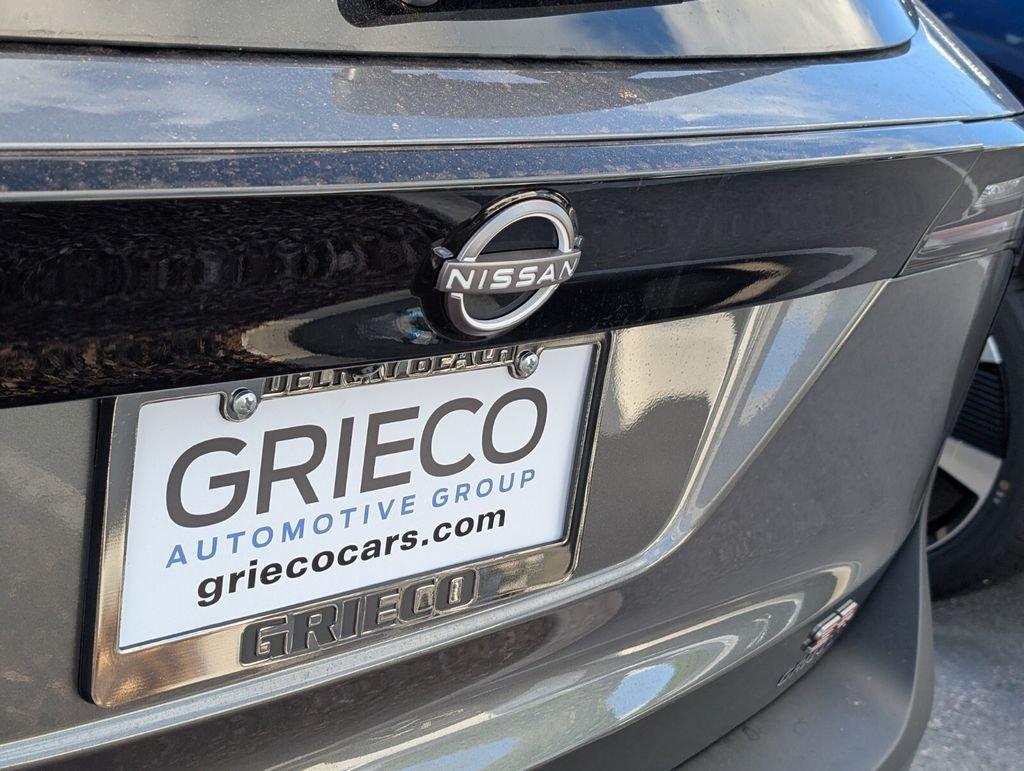 Nissan Kicks Sr - Thumbnail 11