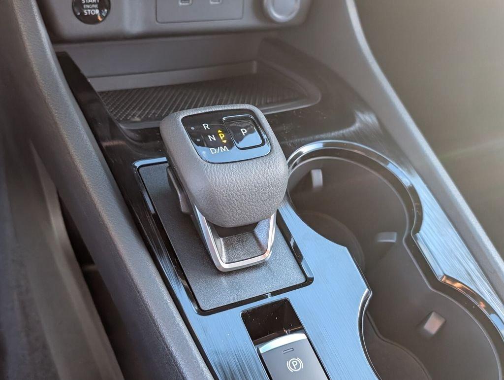 Nissan Rogue Sv - Thumbnail 17