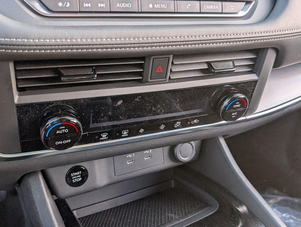 Nissan Rogue Sv - Thumbnail 17