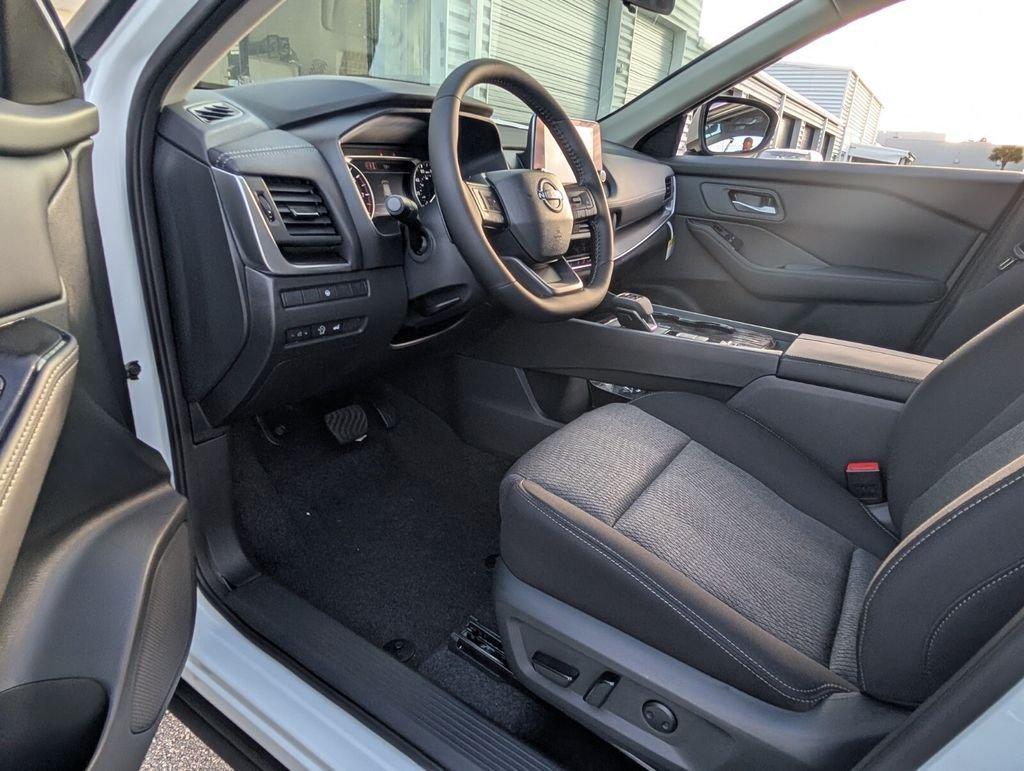 Nissan Rogue Sv - Thumbnail 12