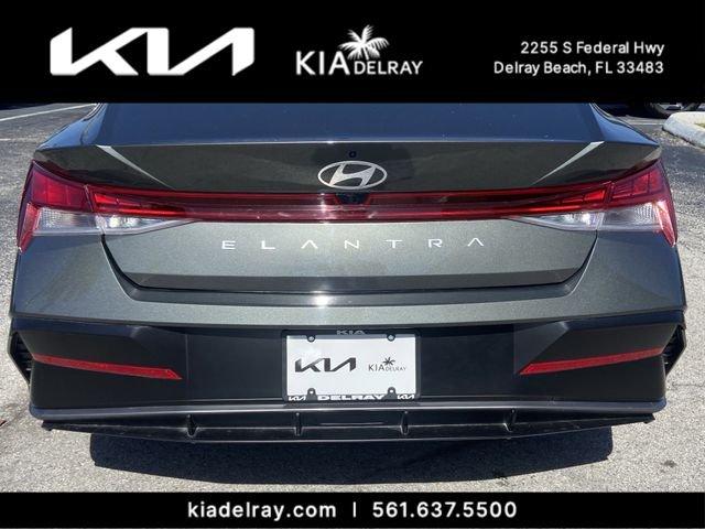 Hyundai Elantra Sel Convenience - Thumbnail 5